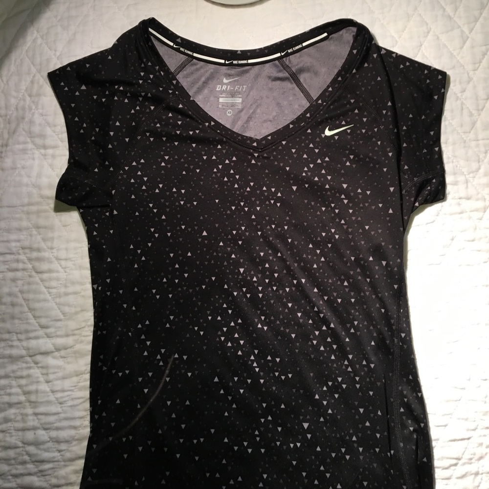 Black Nike running shirt